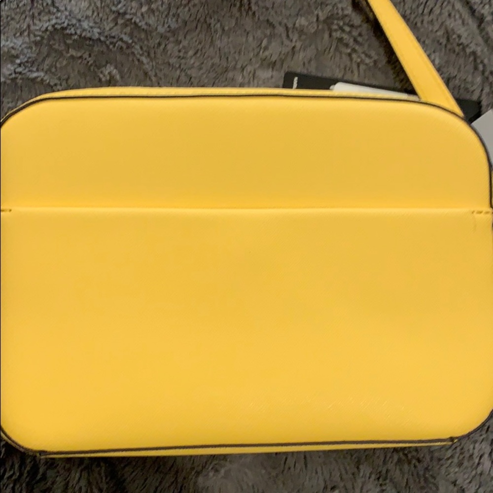 New Karl Lagerfeld Paris Maybelle Cat Shoulder Bag - Picture 3 of 16